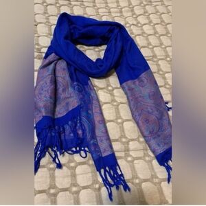💚10 for $10💚 Bundle and save Elegant Blue Paisley Scarf